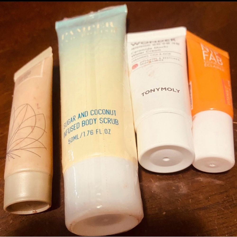 ipsy Skincare Exfoliant & Scrub Set - Cream, White, Orange